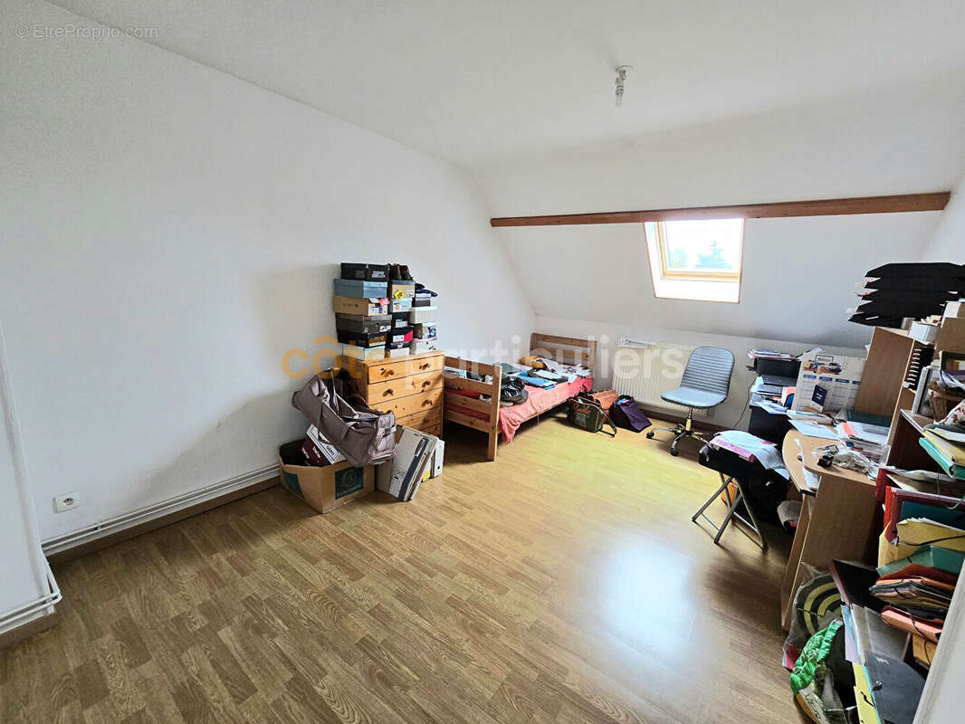 Maison à VILLEBOUGIS