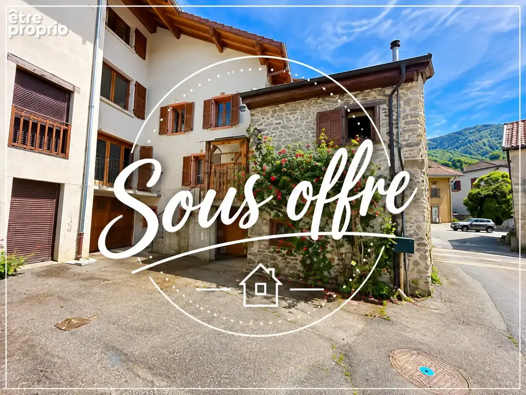 Maison à MACHILLY