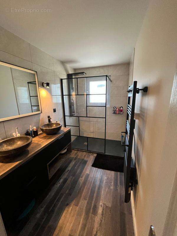 Maison à SAINT-LOUBES