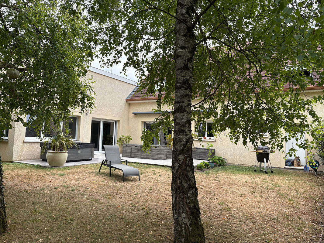 Maison 6 pièces à vendre à 15 kms de Reims - photo 9