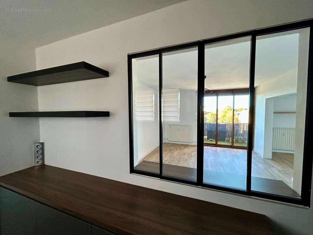 Appartement à LA VALETTE-DU-VAR