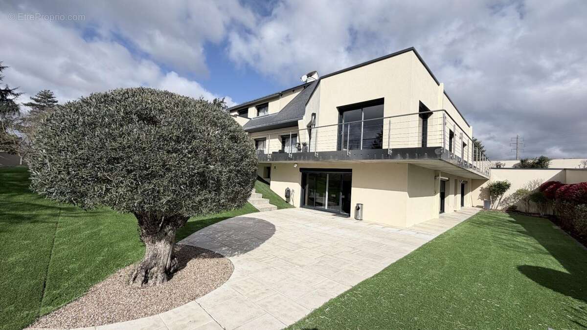 Maison à BILLY