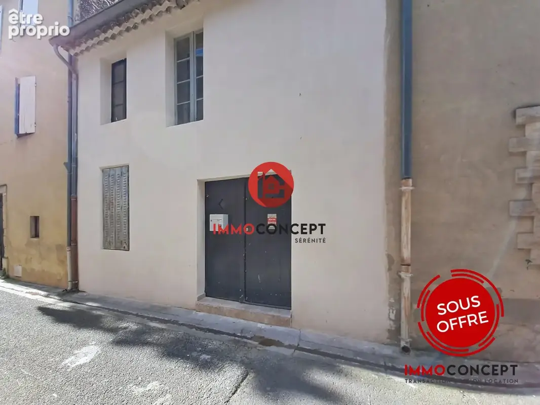 Appartement à ROQUEMAURE