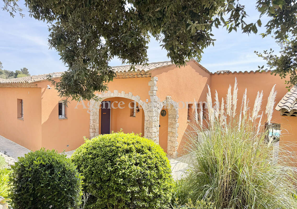 Maison à CABRIS