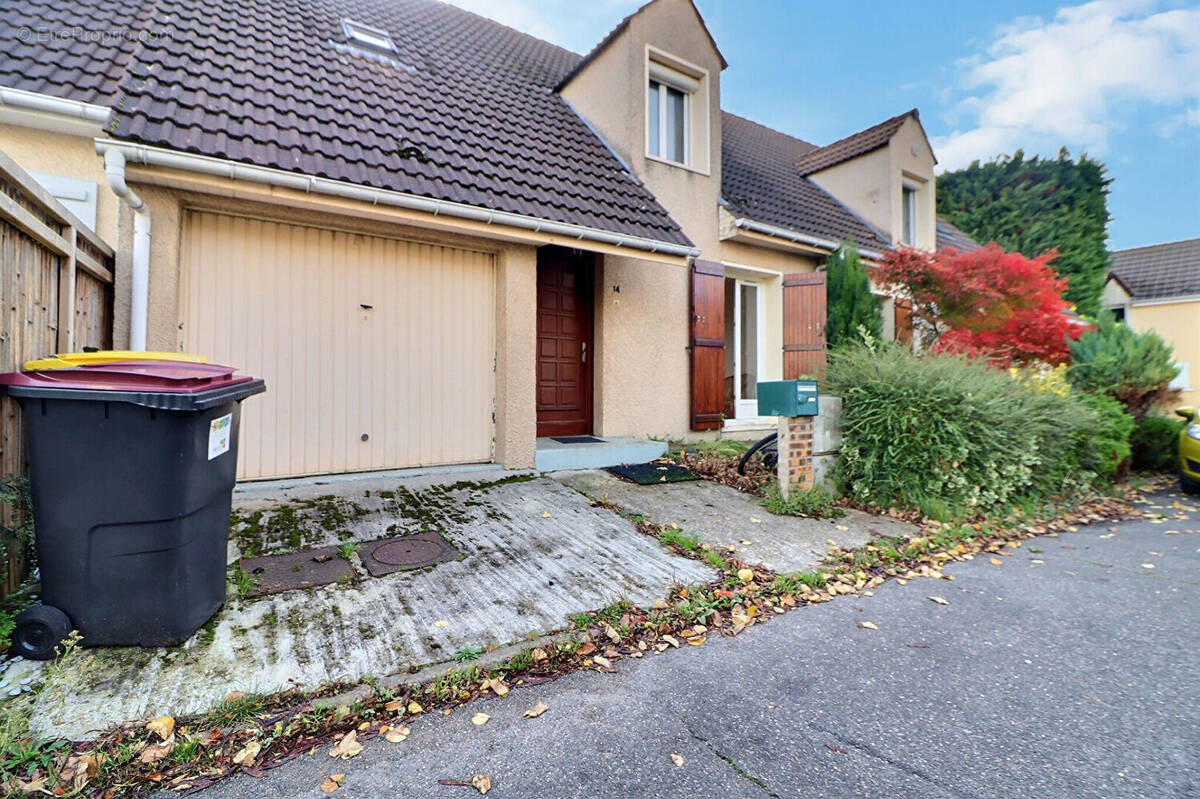 Maison à SAINT-LEU-LA-FORET