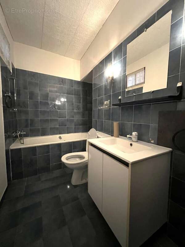 Maison à SAINT-CLAR