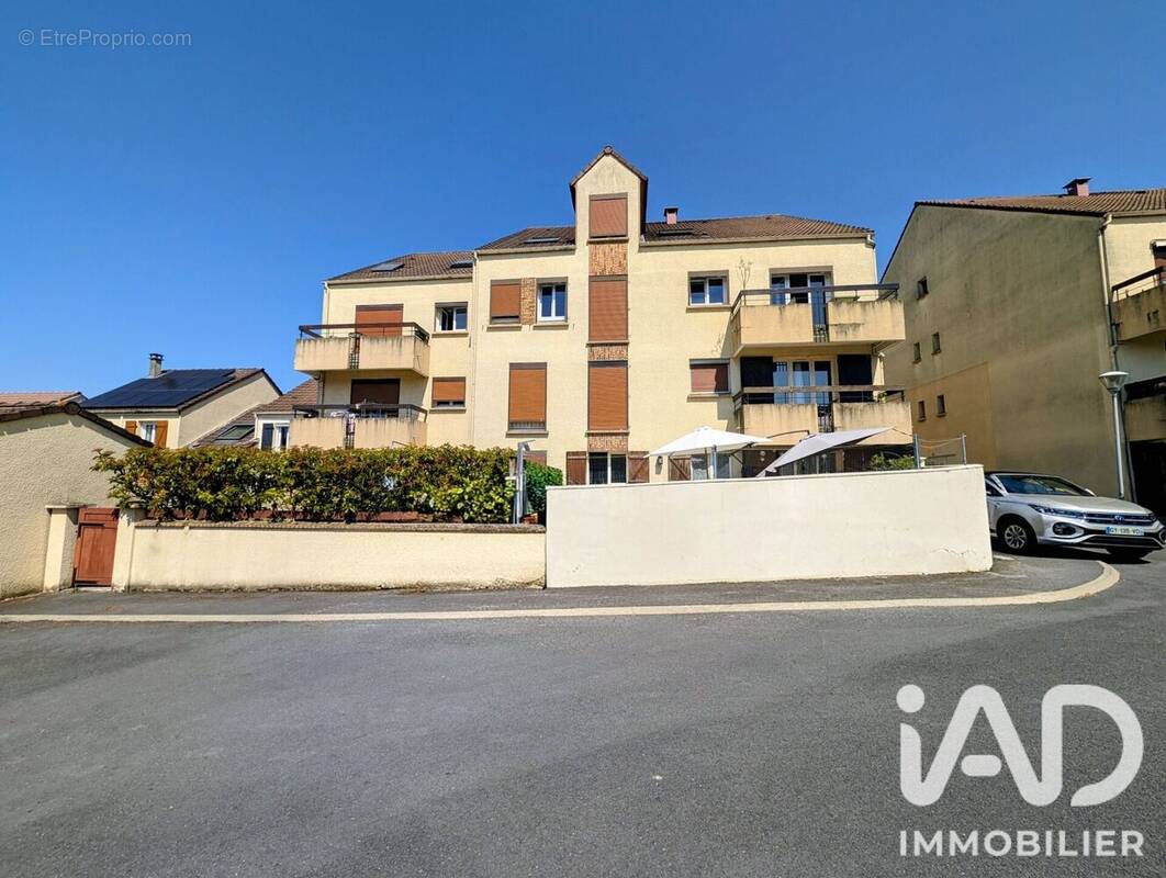 Photo 1 - Appartement à EZANVILLE
