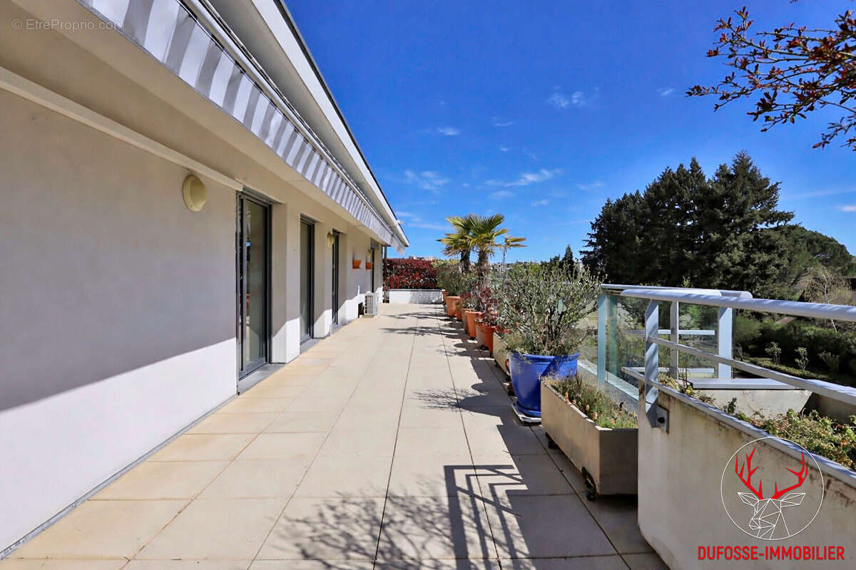 Appartement à TASSIN-LA-DEMI-LUNE