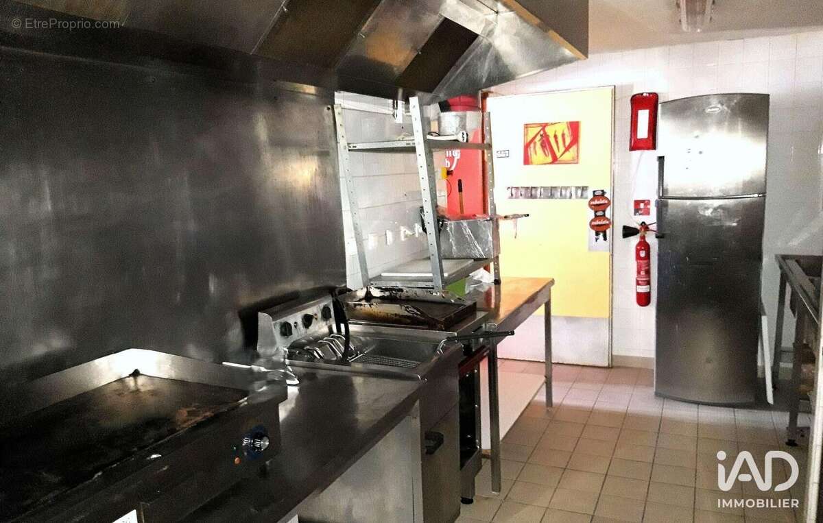 Photo 8 - Commerce à GERM