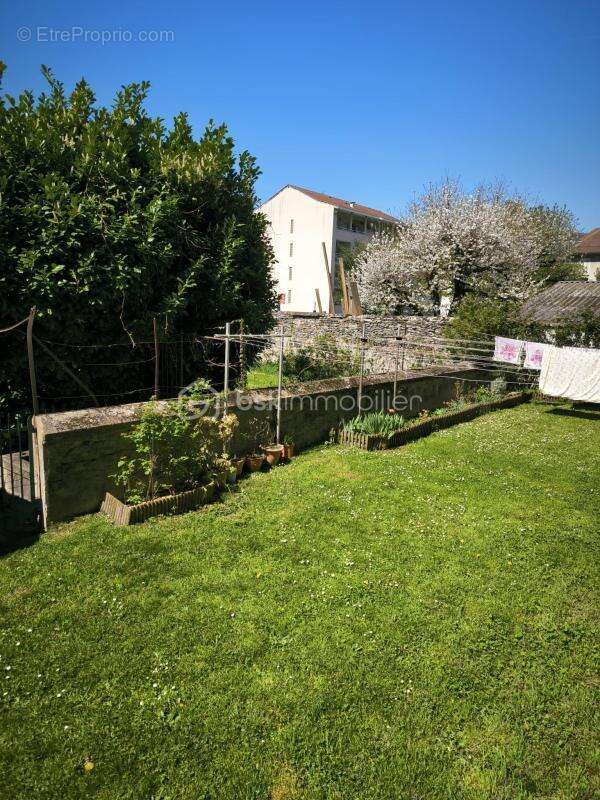 Appartement à VIZILLE