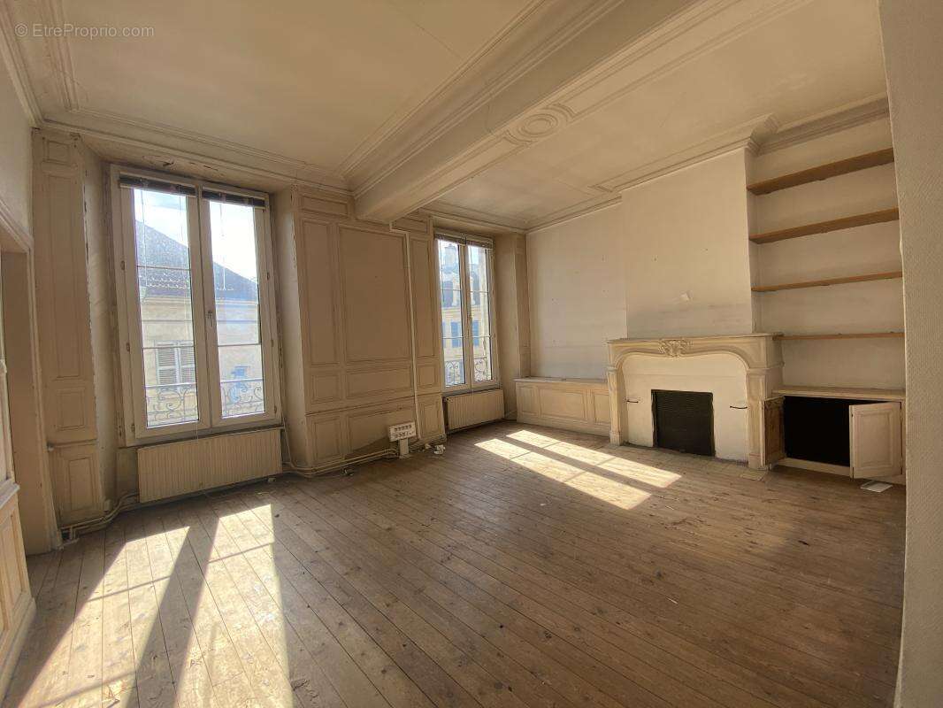 Maison à ROSNY-SUR-SEINE