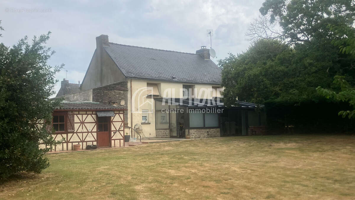 Maison Bains Sur Oust 7 pièce(s) 152 m2 - photo 4