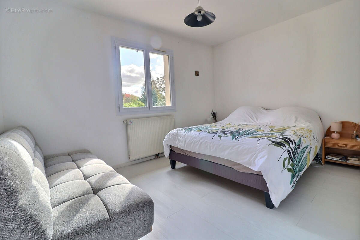 Maison à SAINT-LEGER-SUR-DHEUNE