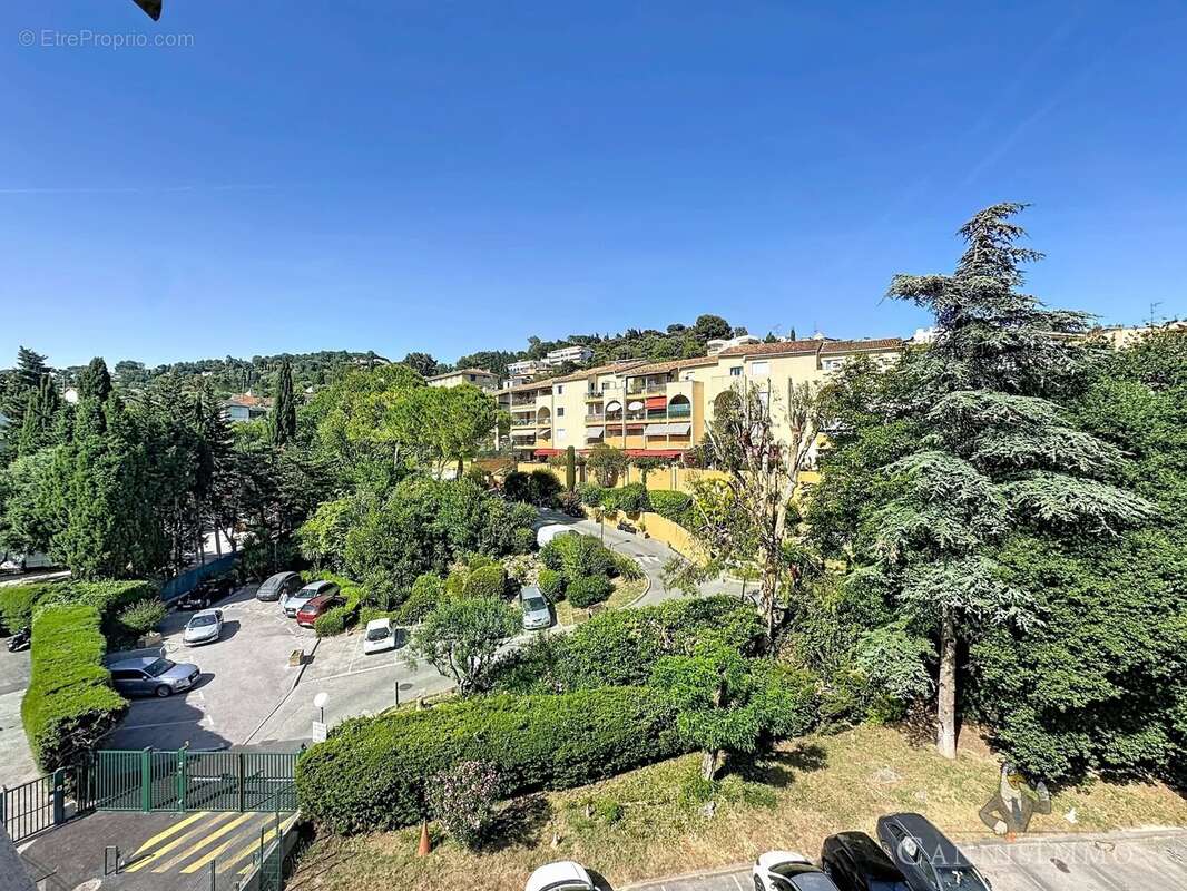 Appartement à LE CANNET