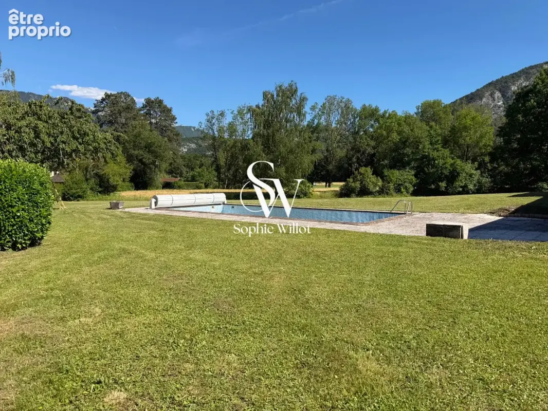 Maison de Famille à vendre 7 pièces - 200 m2 hab. (245 utiles) - plus de 2000m2 terrain prox. Lac - proche de ANNECY (74) - photo 37
