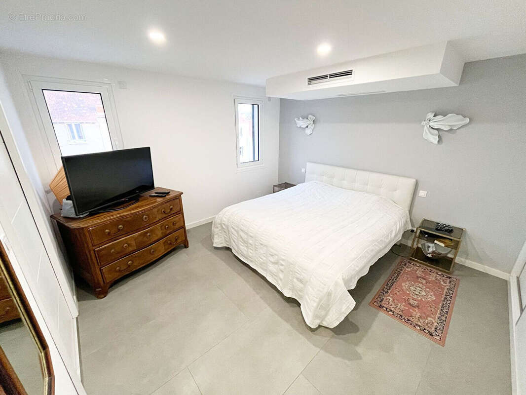 Appartement 5 pièces de 171 m2 - photo 8