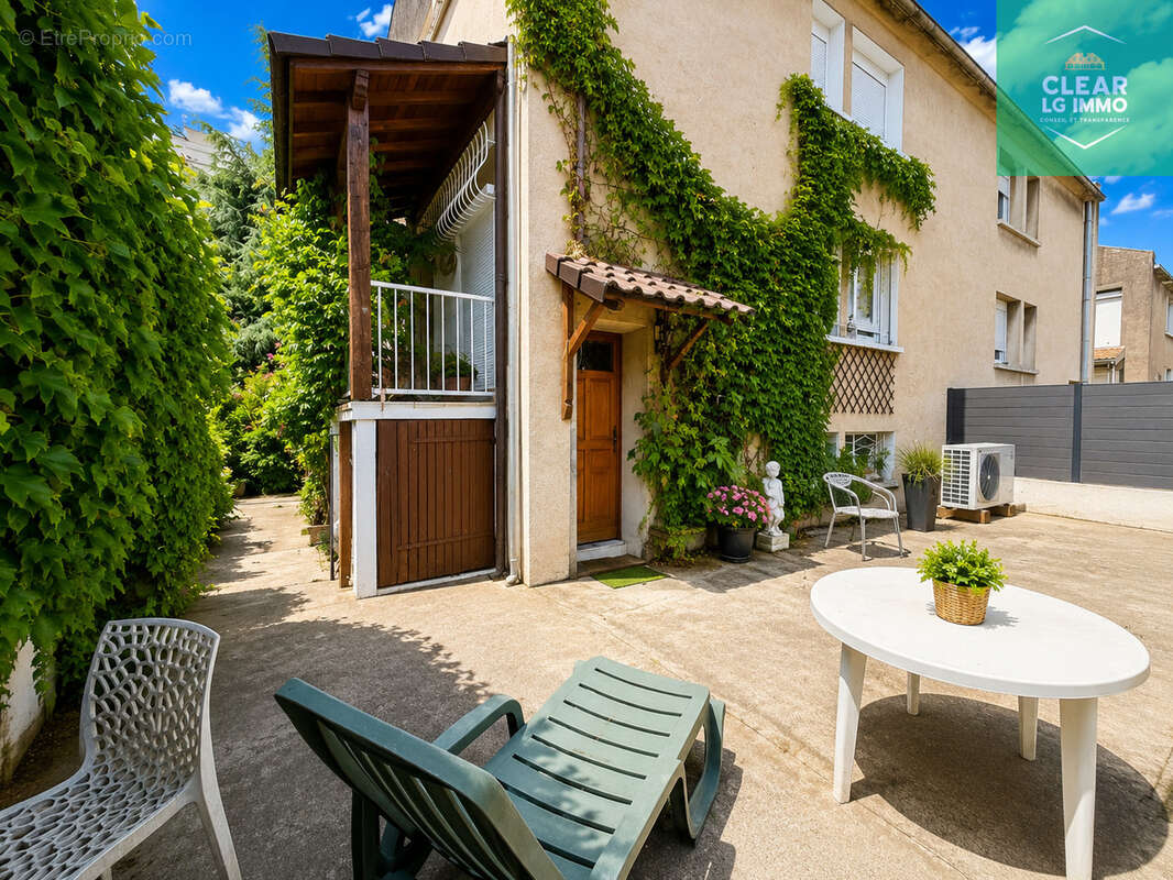 Maison familiale mitoyenne à Clouange - photo 2