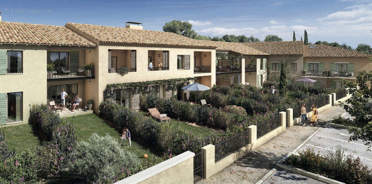 Appartement à CUCURON