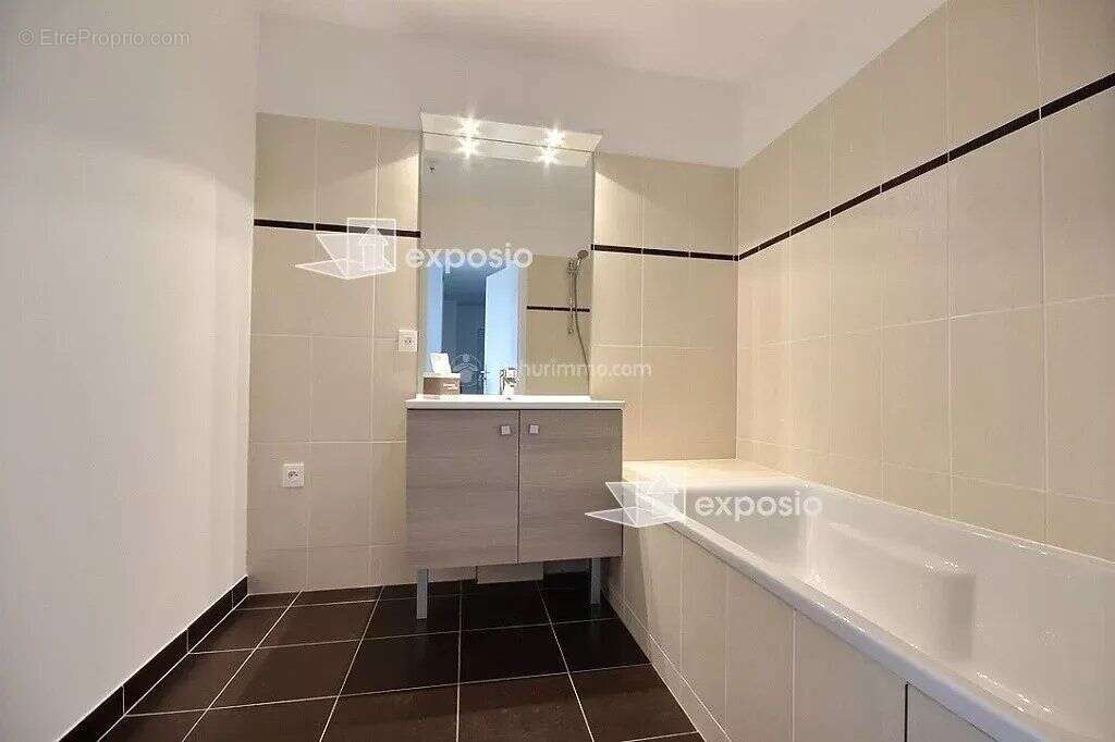 Appartement à COLOMBES