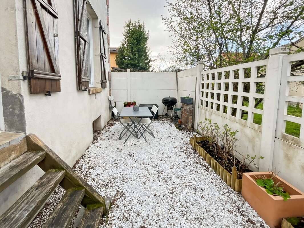 Appartement à COLOMBES