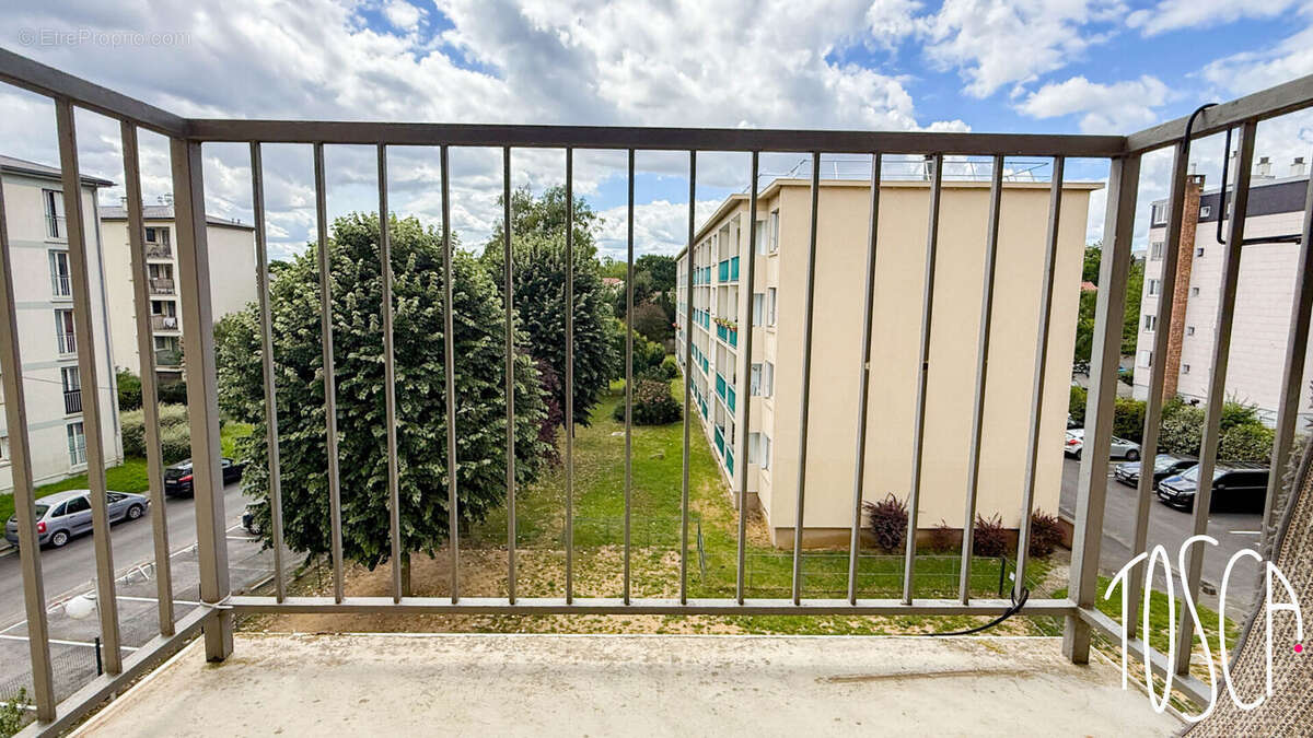 Appartement villejuif - 3 pieces - balcon - parking - cave - photo 10