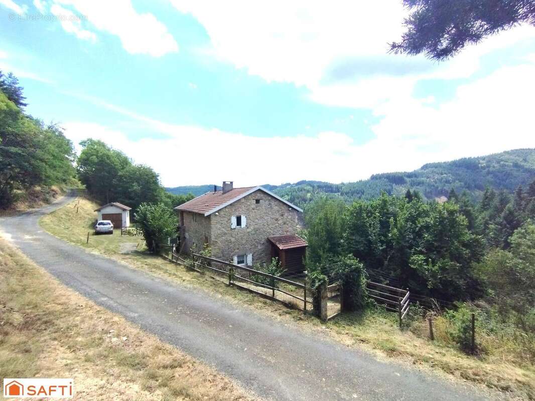 Maison 228 m² à Lachapelle-Sous-Chaneac  - photo 2