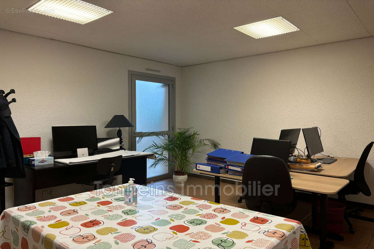 Commerce à TONNEINS