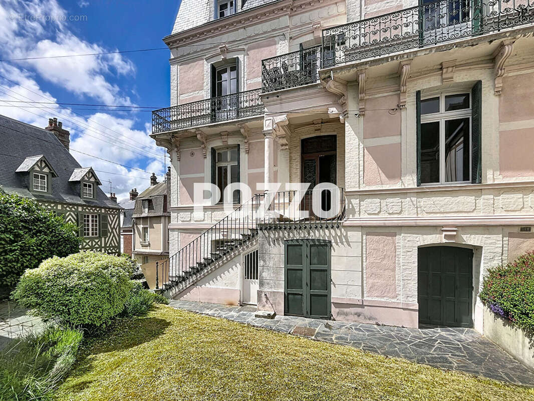Appartement à TROUVILLE-SUR-MER