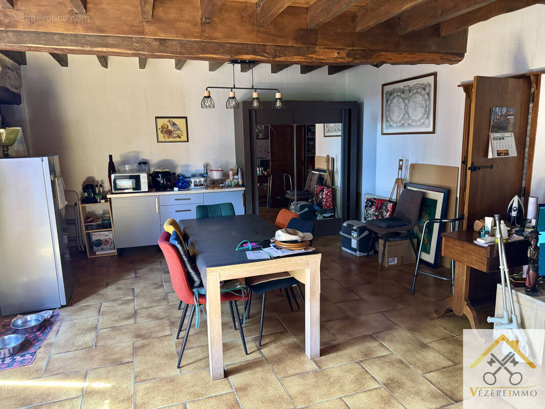 Maison à SAINT-VIANCE