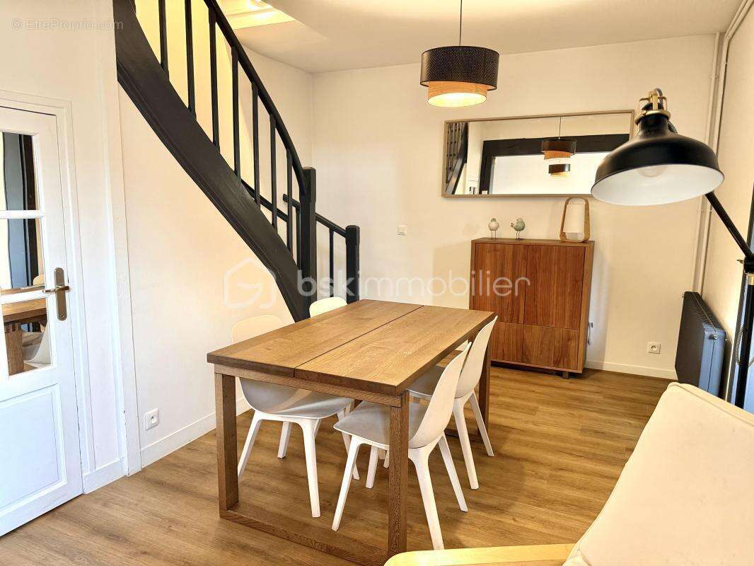 Centre ville de Louviers 27400 - maison 2 chambres, cave, garage et jardin clos de murs ! - photo 6