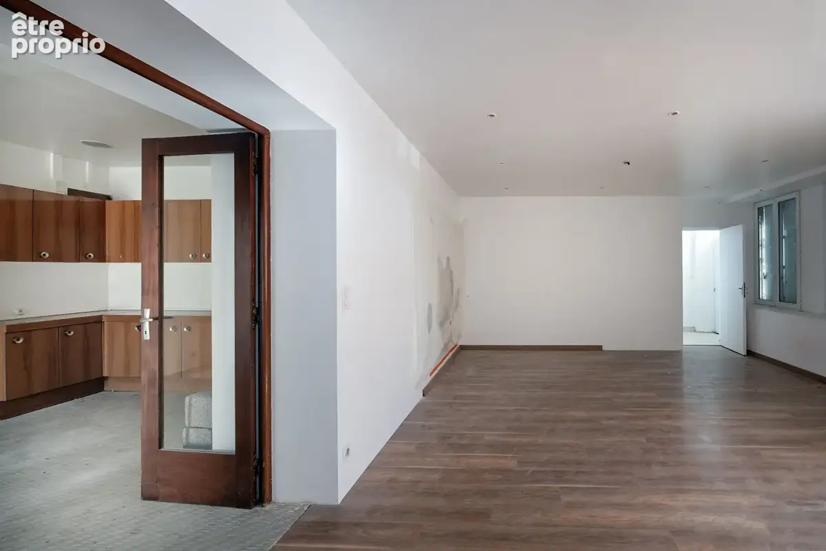 Secteur de Lodonnec, à 500m de la plage - bâtisse d'environ 233 m² - photo 7