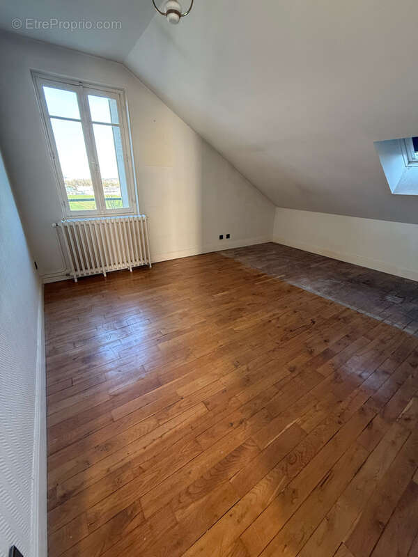 Maison à BELLERIVE-SUR-ALLIER