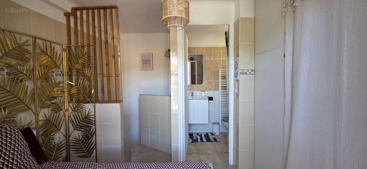 Duplex 35 m² avec jardinet  Tourrette-Levens hypercentre - photo 2
