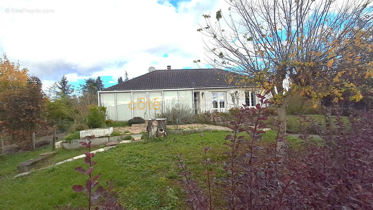 Maison à VILLEMANDEUR