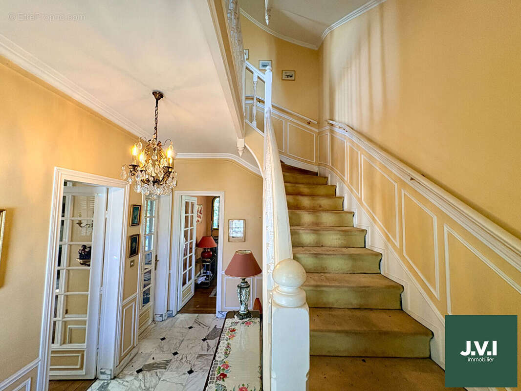 Maison à MONTMORENCY