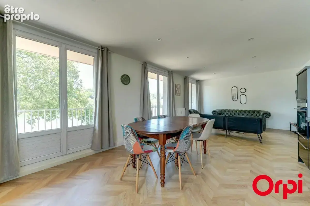 Exclusivité Orpi - Appartement T3 lumineux de près de 77 m2 avec une place privative - photo 4