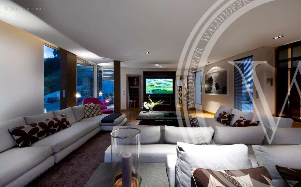 Maison à SAINT-JEAN-CAP-FERRAT