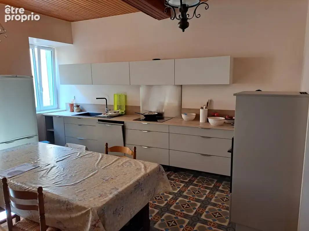 Grande maison en pierre avec jardin au cœur de Puivert - photo 2