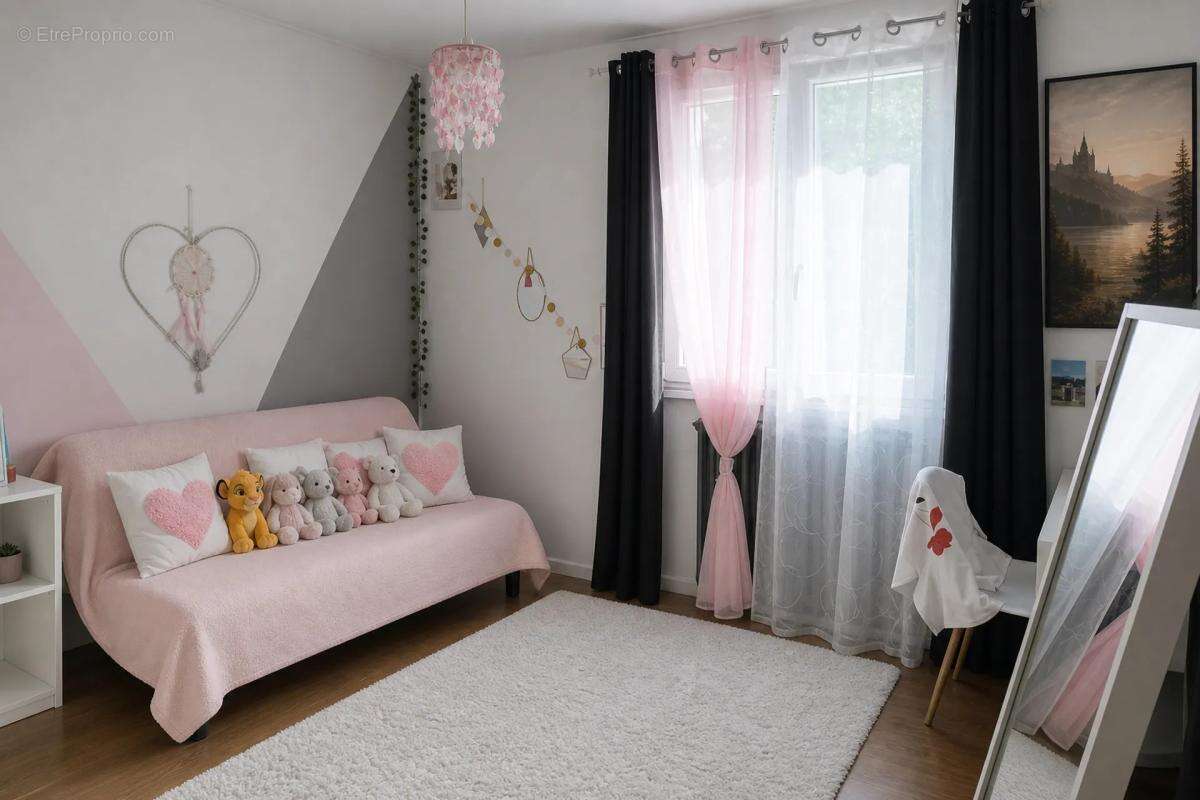 Maison louée 5 pièces avec grand jardin à Chaptelat - photo 15
