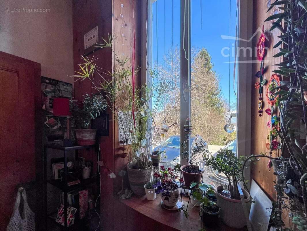 Maison à LA TERRASSE