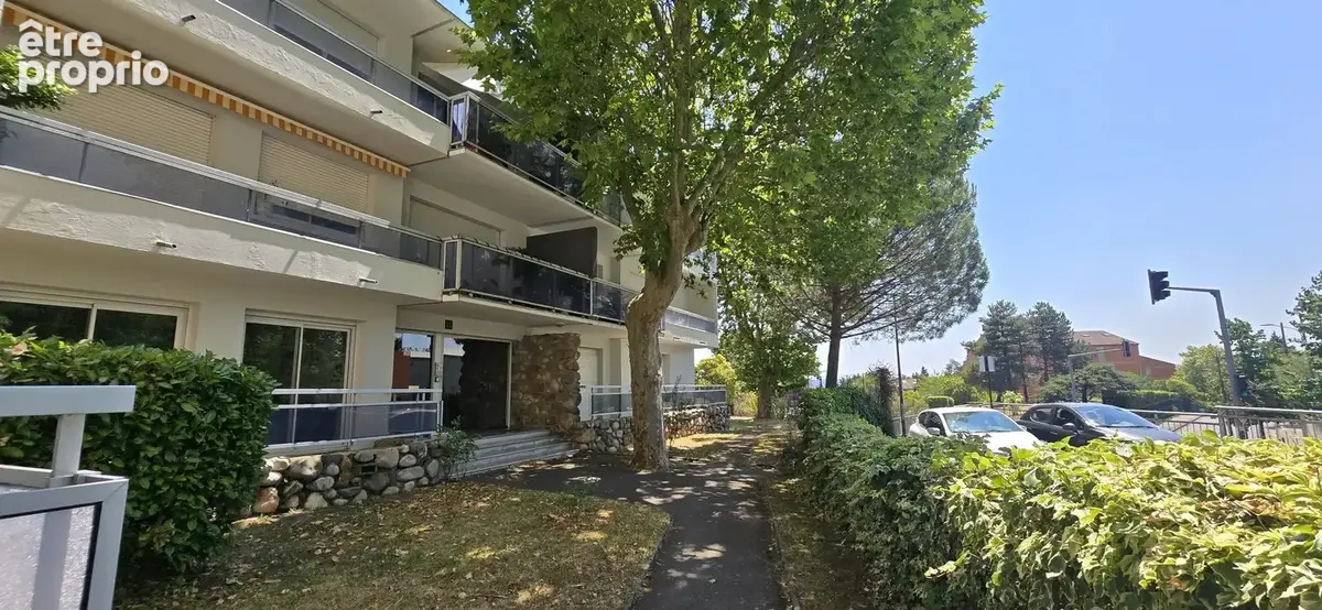 Côte Pavée/Limayrac - Grand appartement de type 4 avec garage et cave - photo 18