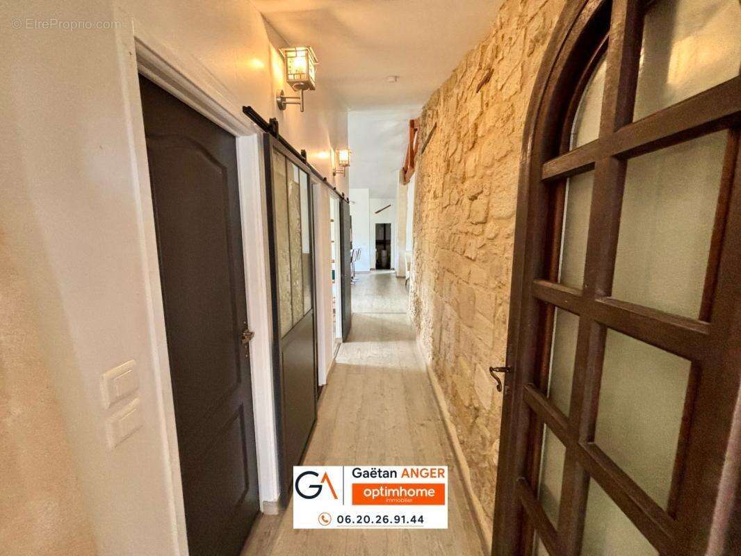 Maison familiale en pierre 184m2 de plain-pied - photo 4