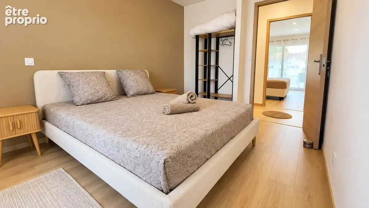 Saint-Pierre-le-Chastel   Belle maison contemporaine de plain-pied de 126 m2 - 4 chambres - photo 10