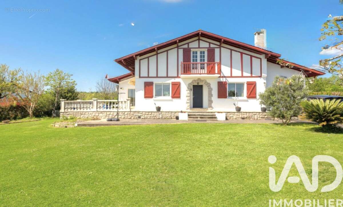 Photo 3 - Maison à AMENDEUIX-ONEIX