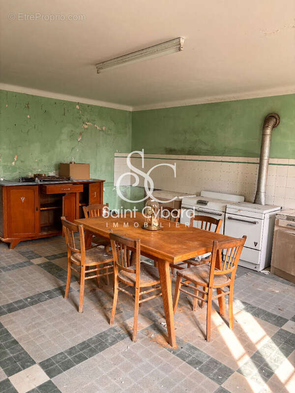 Maison à CHAMPMILLON