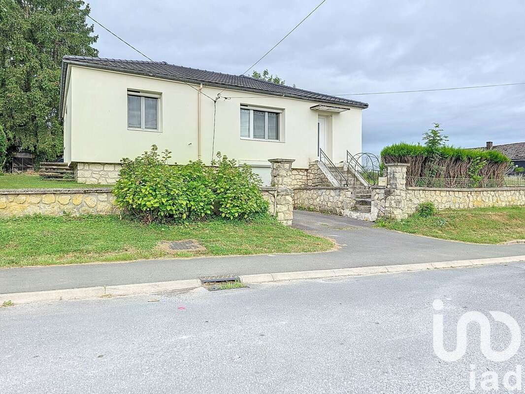 Maison 96 m² à Rocquigny  - photo 2