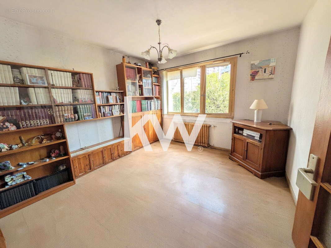 Appartement 91 m² à Saint-Chamond  - photo 5