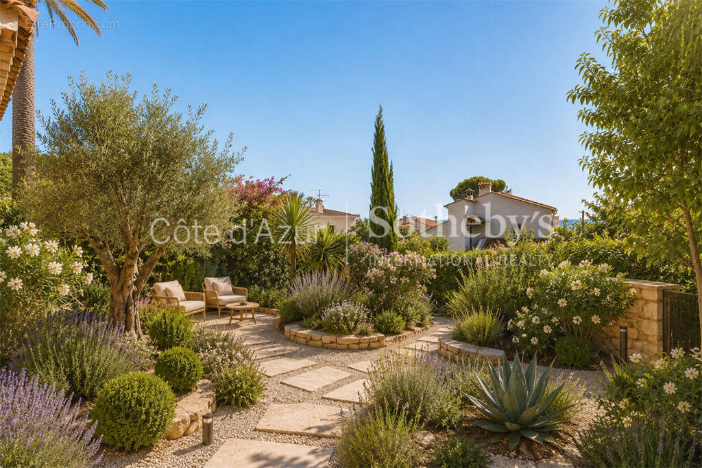 Cannes, Croix des Gardes : Projet de villa contemporaine 370 m² avec piscine et vue mer - photo 13