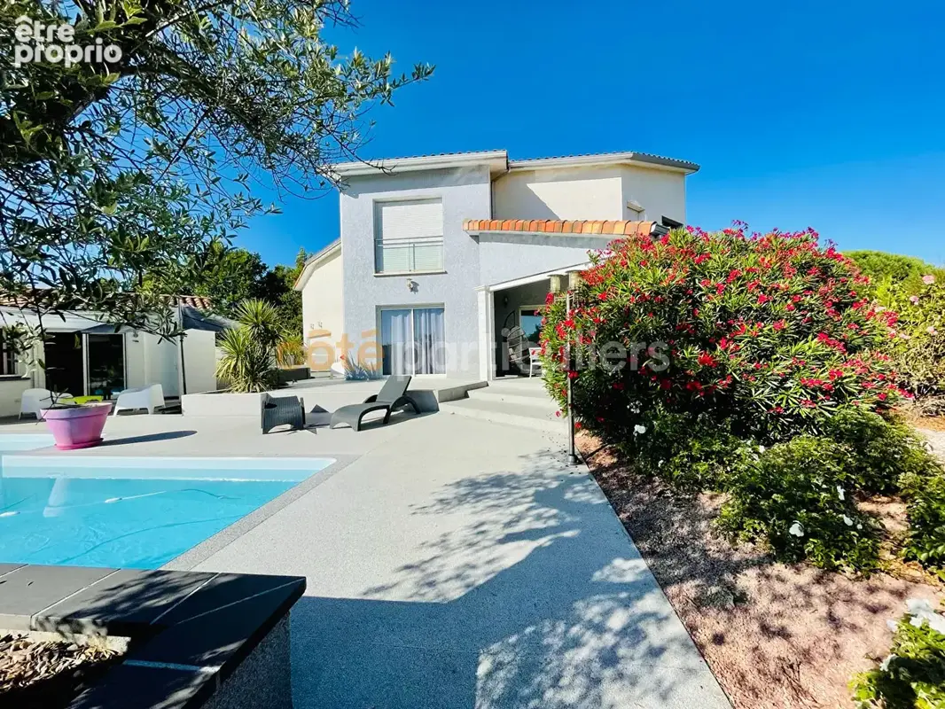 Photo Maison à Bressols au prix de 540 000€