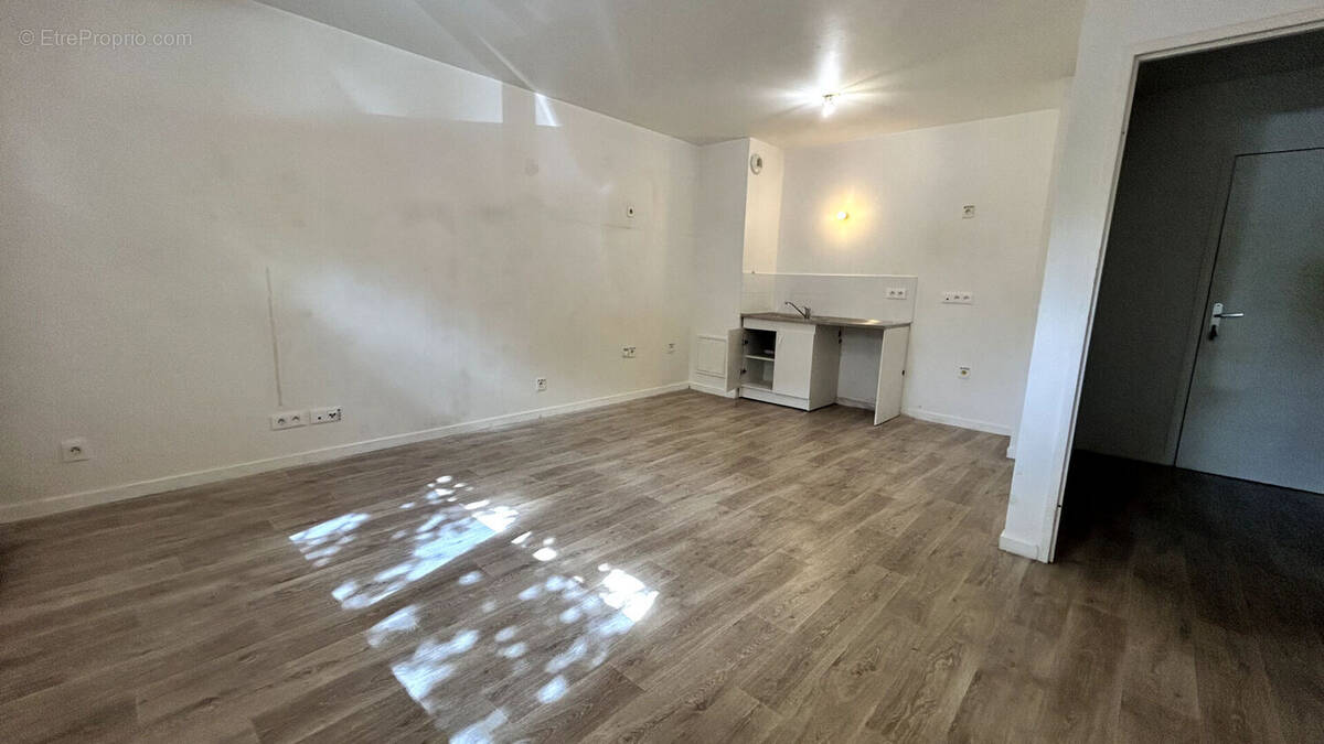 Appartement à NANTERRE